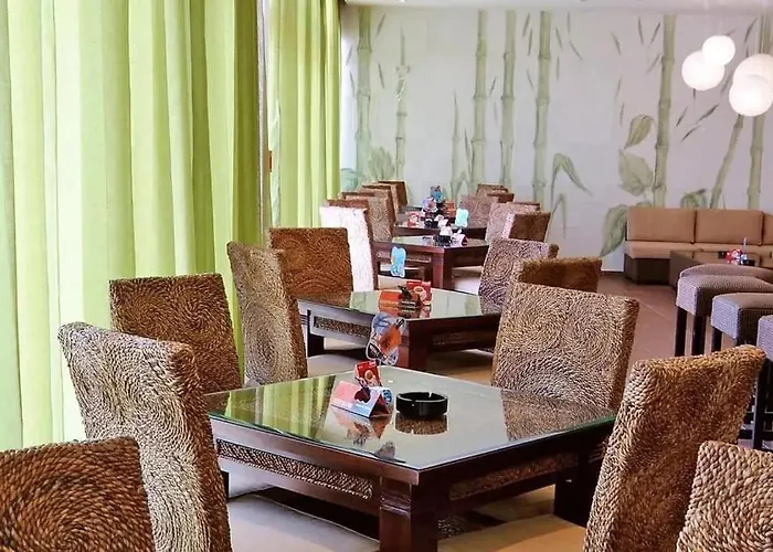 Lilou - 3 Pools, Spa, Gym, Playgrounds Apartment