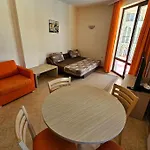 Lilou - 3 Pools, Spa, Gym, Playgrounds Lejlighed Sunny Beach