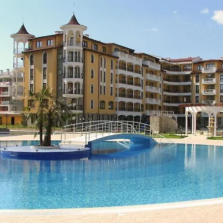 Apartament Lilou - 3 Pools, Spa, Gym, Playgrounds Słoneczny Brzeg