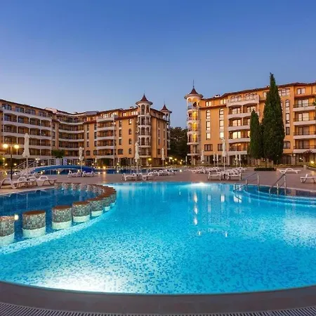 Lilou - 3 Pools, Spa, Gym, Playgrounds Apartamento Sunny Beach