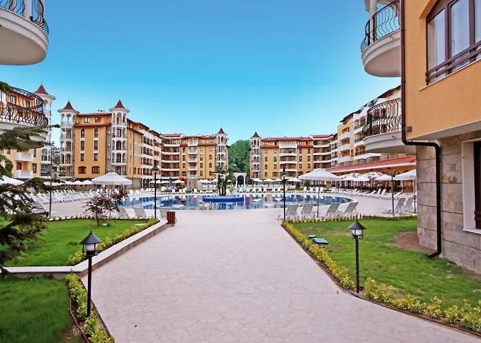 Lilou - 3 Pools, Spa, Gym, Playgrounds